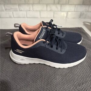 Skechers Navy and Peach Athletic Sneakers